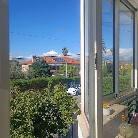 Bord De Et Base Nature Βίλα Fréjus