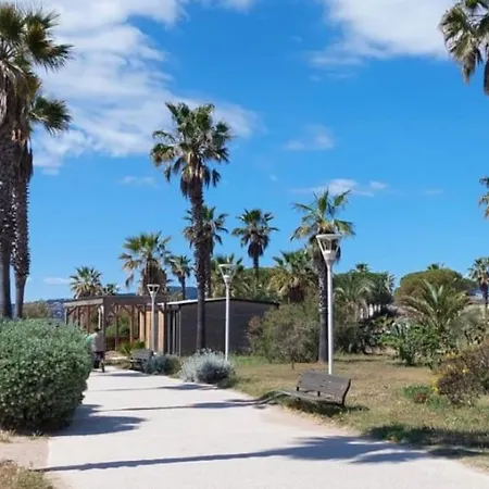 Bord De Et Base Nature 别墅 Fréjus